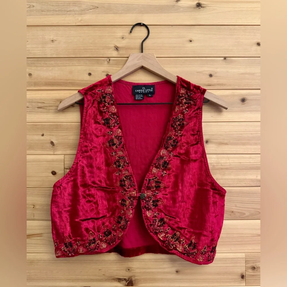VNTG Carole Little Medium Crimson Velvet Embroidered Beaded Cropped Vest Floral